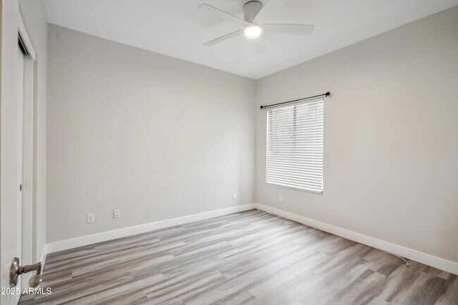 Building Photo - 9600 N 96th St