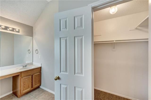 Building Photo - 3732 Aldersyde Dr