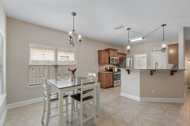 Building Photo - 2209 Tom St