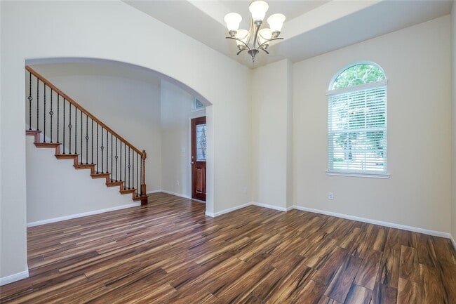 Building Photo - 8919 Inglebrook Ln