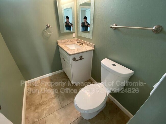 Building Photo - 6440 Lake Arrowhead Dr