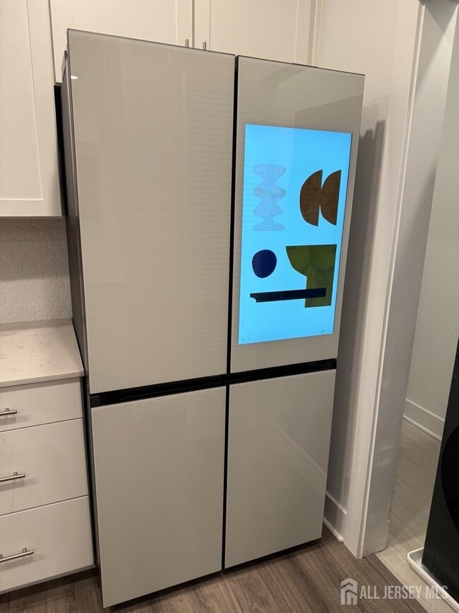 Building Photo - 1138 Vanderbergh Blvd