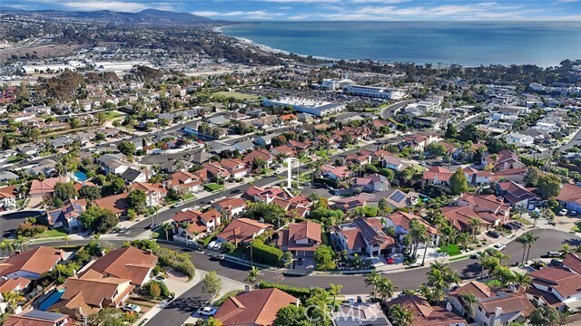 Building Photo - 25151 Via Playa