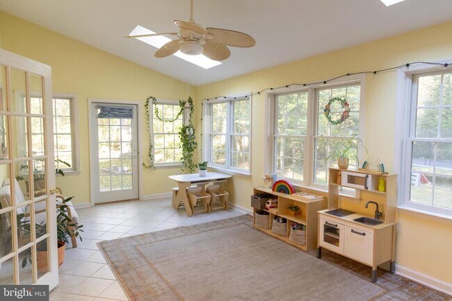 Building Photo - 44752 Green Acre Ln