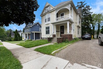 Building Photo - 528 S. Fifth -2