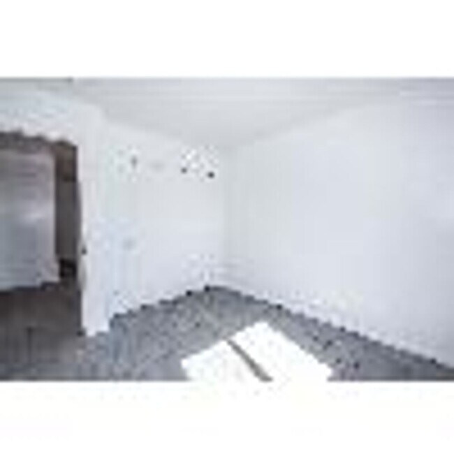 Building Photo - 8571 Spouse Dr