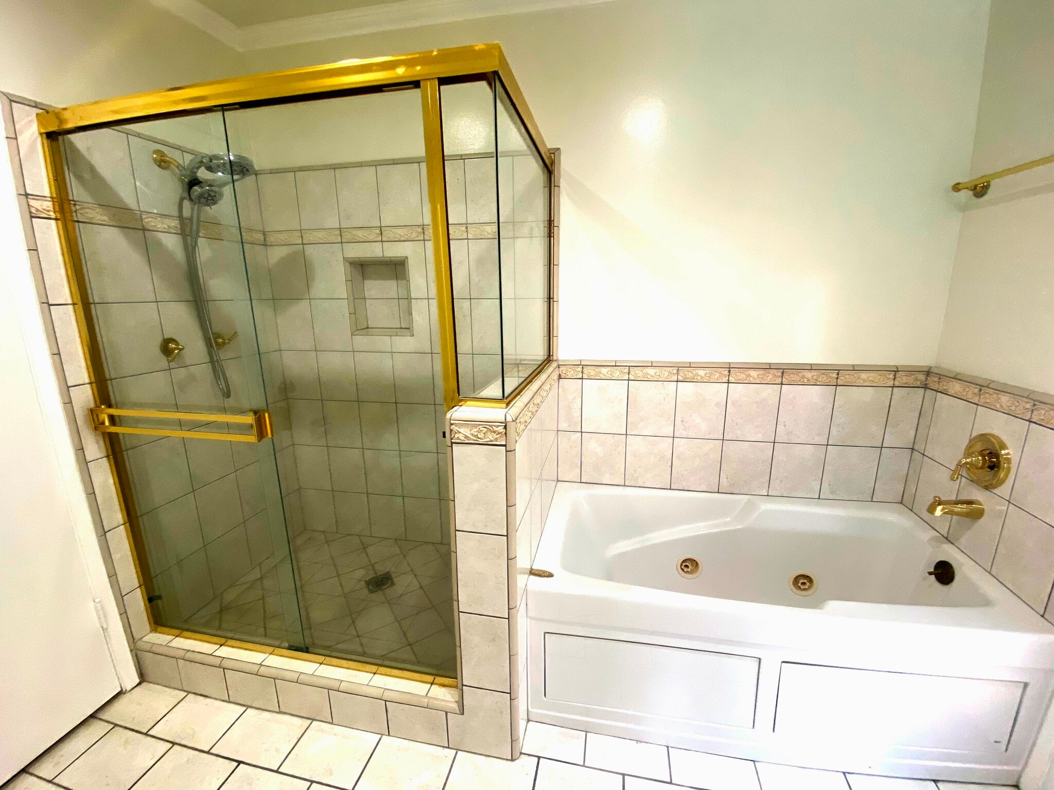 Primary Bathroom - 23552 Kivik St