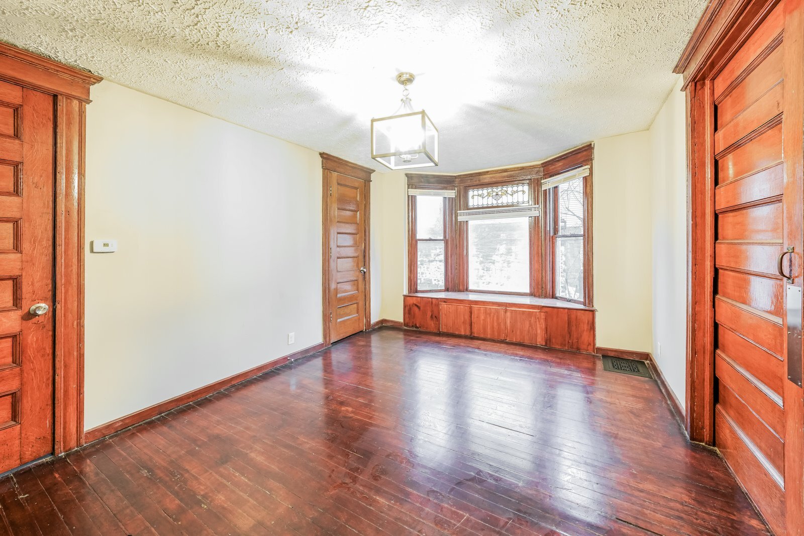 Building Photo - 271 Kirk Ave