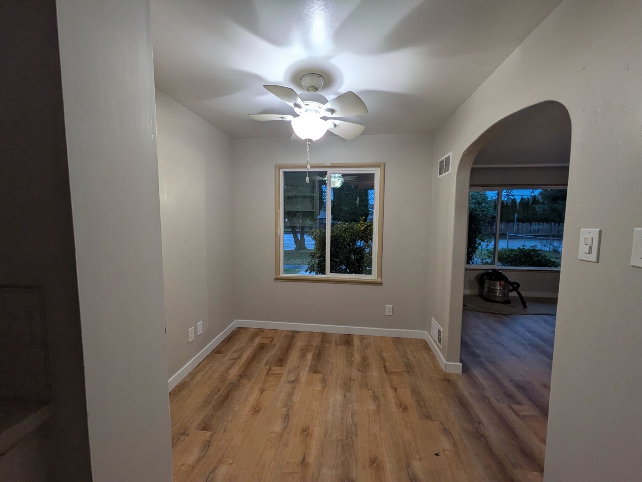 Building Photo - 8311 Bridgeport Way SW