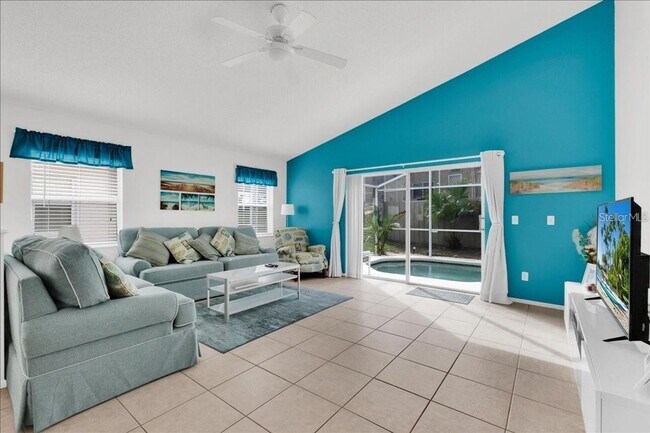 Building Photo - Davenport Home