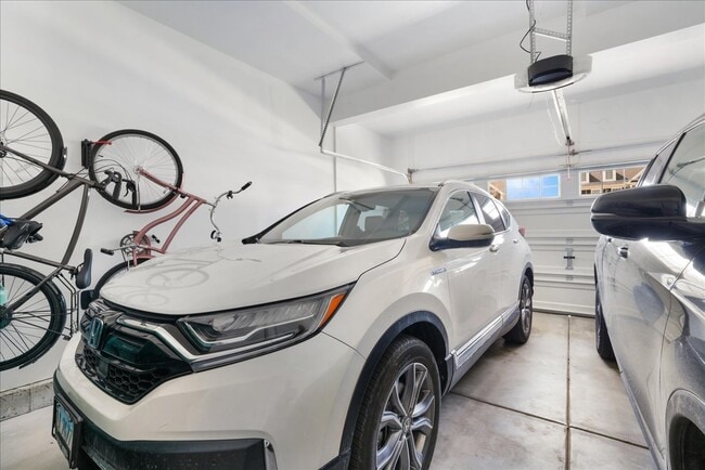 Building Photo - 15312 S Sawgrass Cir