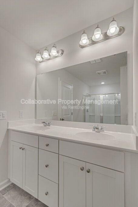 Building Photo - 133 Congo Ct