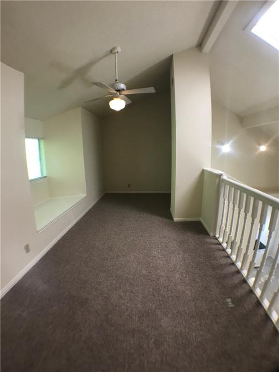 Building Photo - 502 W 17th St