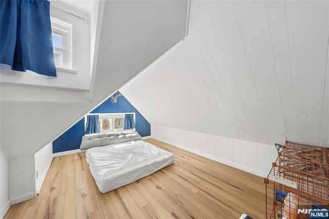 Building Photo - 124 73rd St