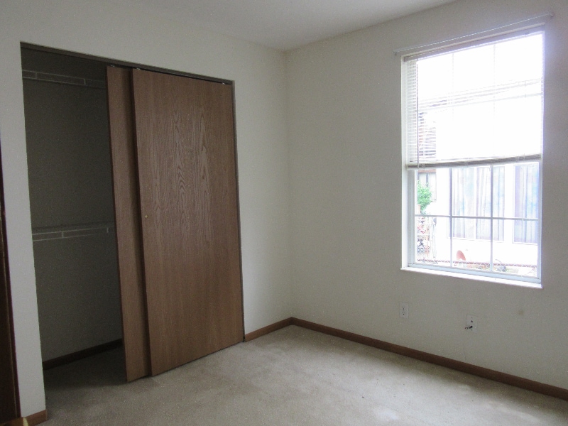 Building Photo - 4237 Auburn Rd