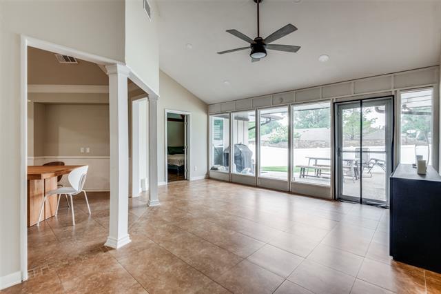 Building Photo - 6809 Vineridge Dr