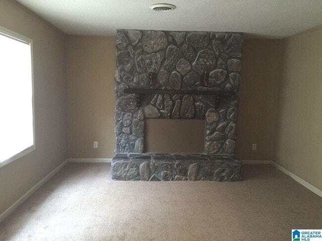 Building Photo - 8132 10th Ave S