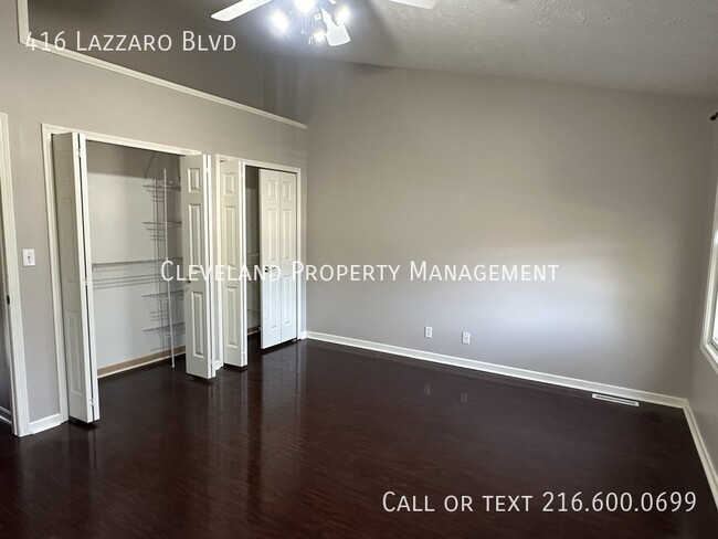 Building Photo - 416 Lazzaro Blvd