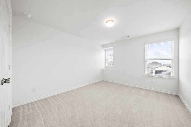 Building Photo - 424 Princewood Dr