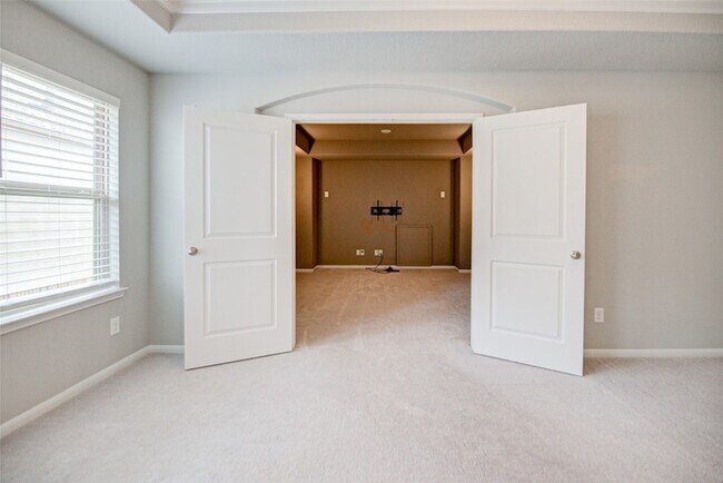 Building Photo - 67 Springtime Creek Dr