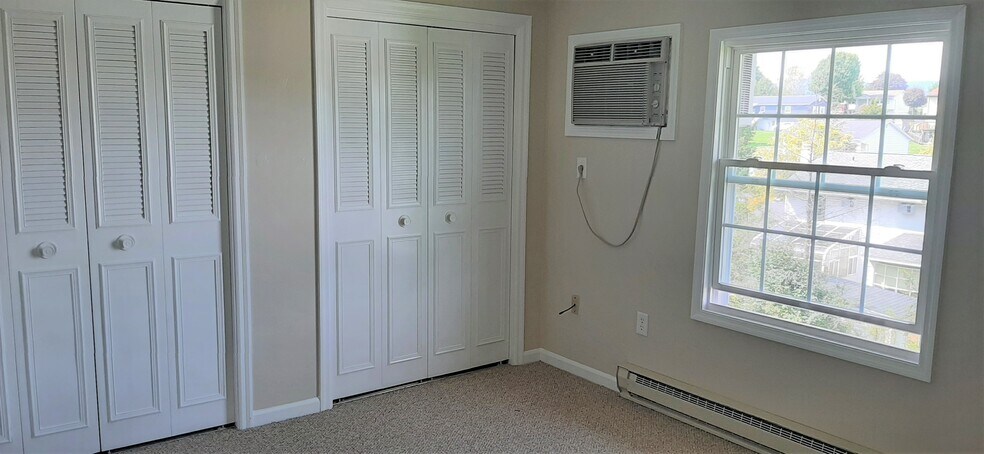 Bedroom #2 - 638 Peachview Ln