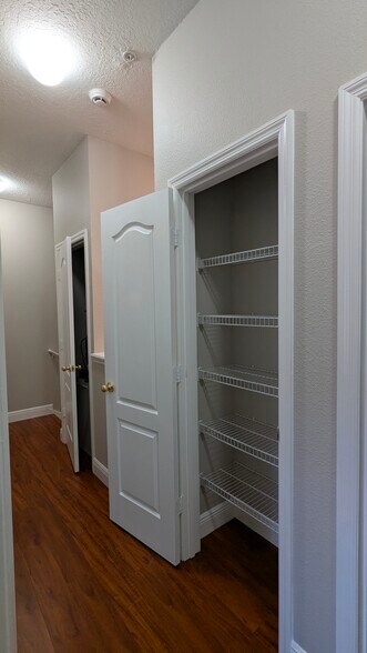 Building Photo - 1531 Little Gem Loop