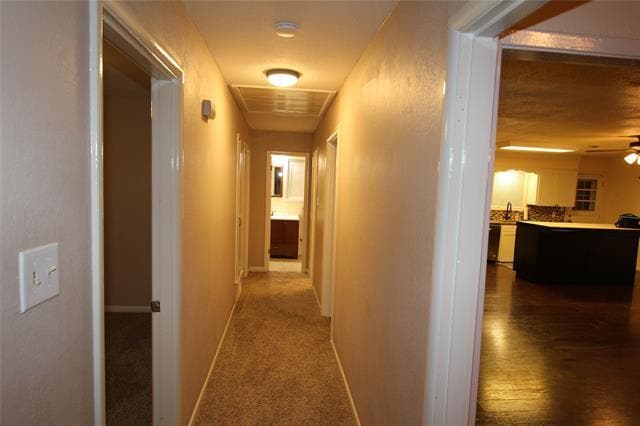 Building Photo - 728 S Burdette Ave