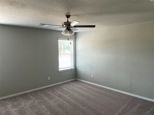 Building Photo - 19831 Redbay Fir Ct