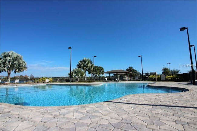 Building Photo - 2504 Ladoga Dr