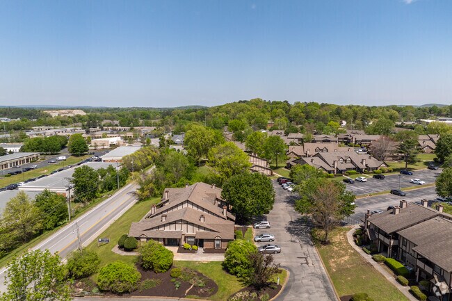 Aerial Photo - Waterford Place