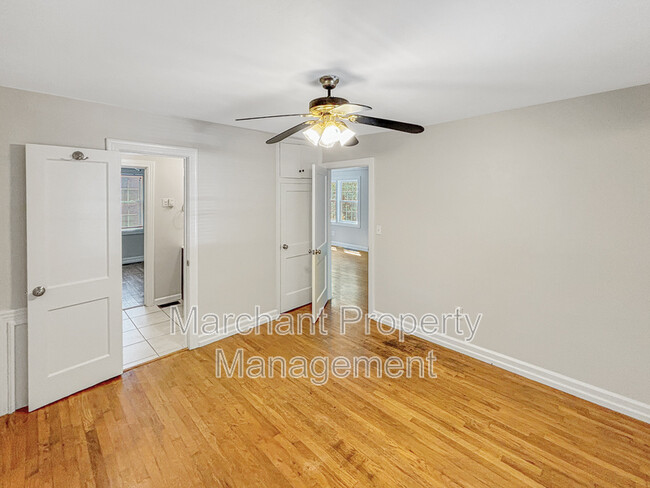 Building Photo - 48 Westview Ave