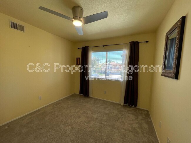 Building Photo - 30364 Falcon Point Ct