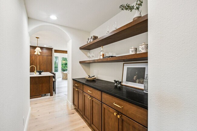 Building Photo - Stunning Cherry Hills Luxury Rental | 5bd/6ba Home