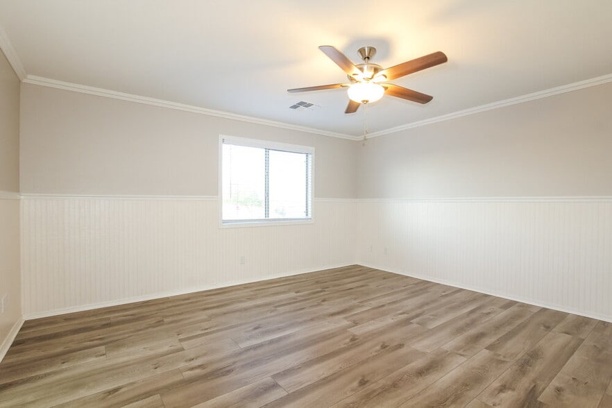 Building Photo - 11434 W Phillip Jacob Dr