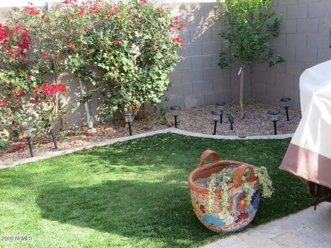 Building Photo - 4413 W Heyerdahl Dr