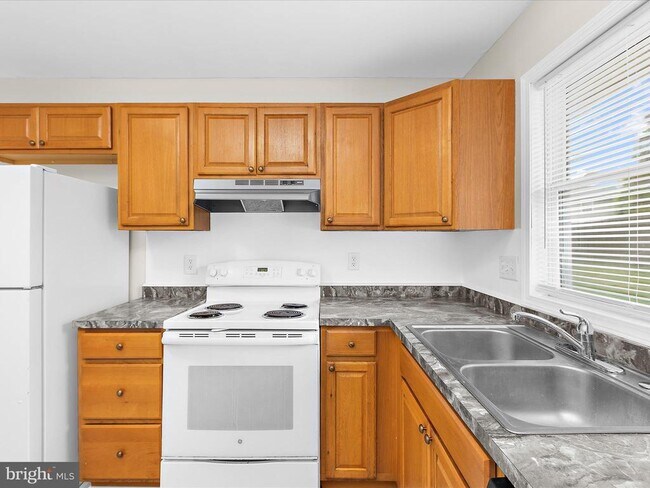 Building Photo - 7822 Citadel Ct