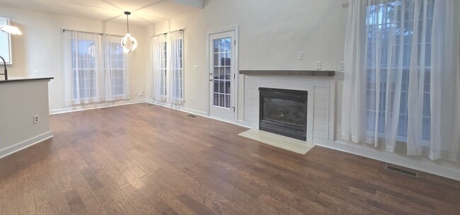 Building Photo - 1720 Ashley Downs Dr