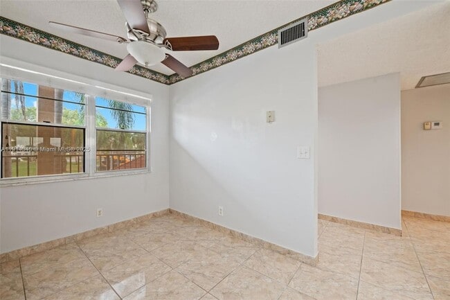 Building Photo - 13001 SW 11th Ct