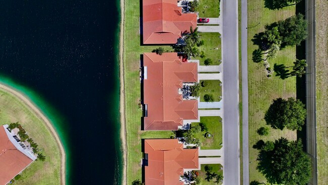 Building Photo - 15306 W Tranquility Lake Dr