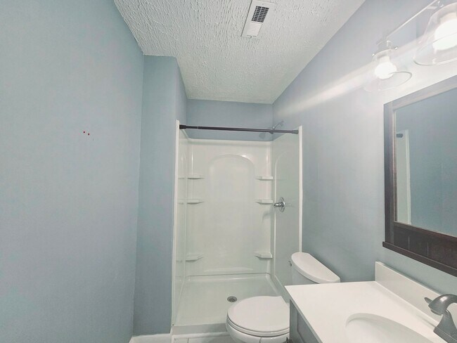 Building Photo - 6441 Rutherglen Dr