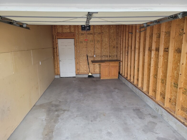 Building Photo - 2822 W Mendenhall