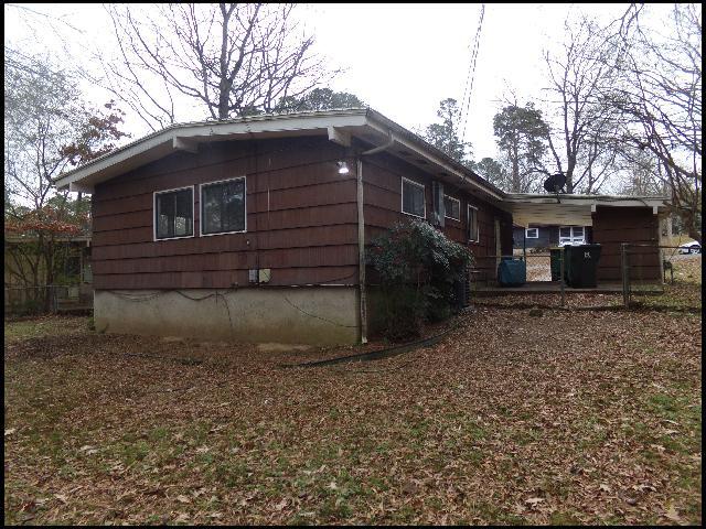 Building Photo - 8 Janmar Dr