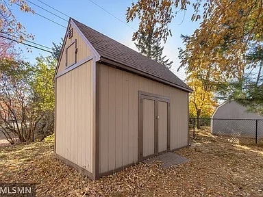 Building Photo - 1803 10th St NW