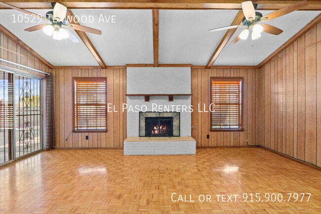 Building Photo - 10529 Texwood Ave