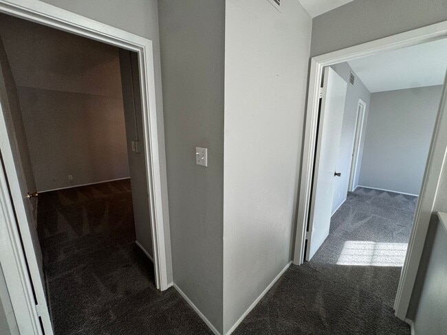 Building Photo - All Utilities Included! Condo in Winrock Villas