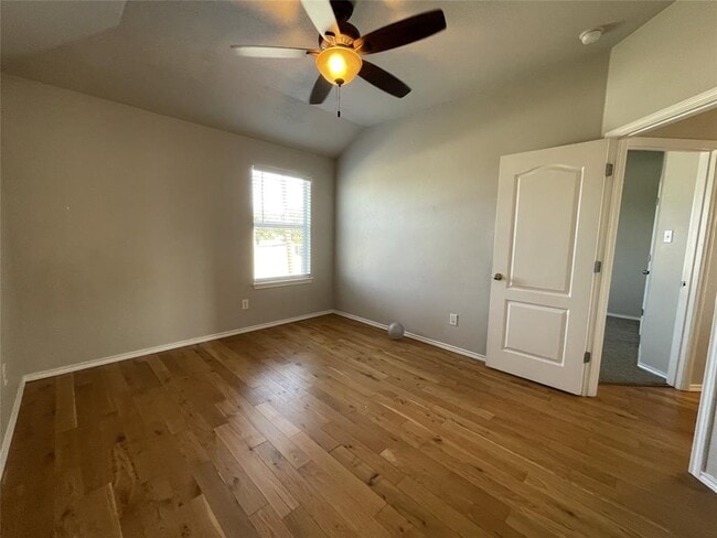 Building Photo - 1542 Haynie Bend