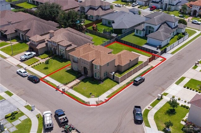 Building Photo - 4805 S June Dr
