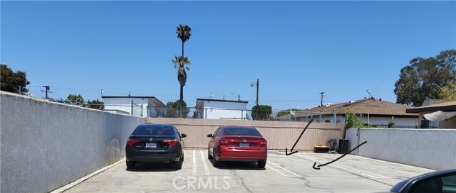Building Photo - 1533 Plaza del Amo