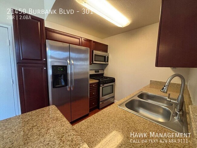 Building Photo - 21450 Burbank Blvd