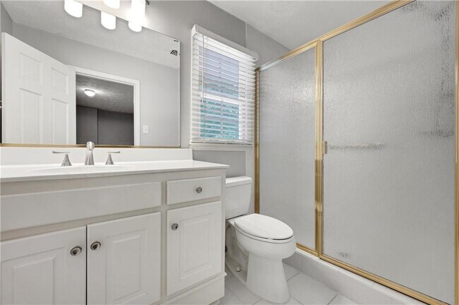 Building Photo - 5223 Davantry Dr